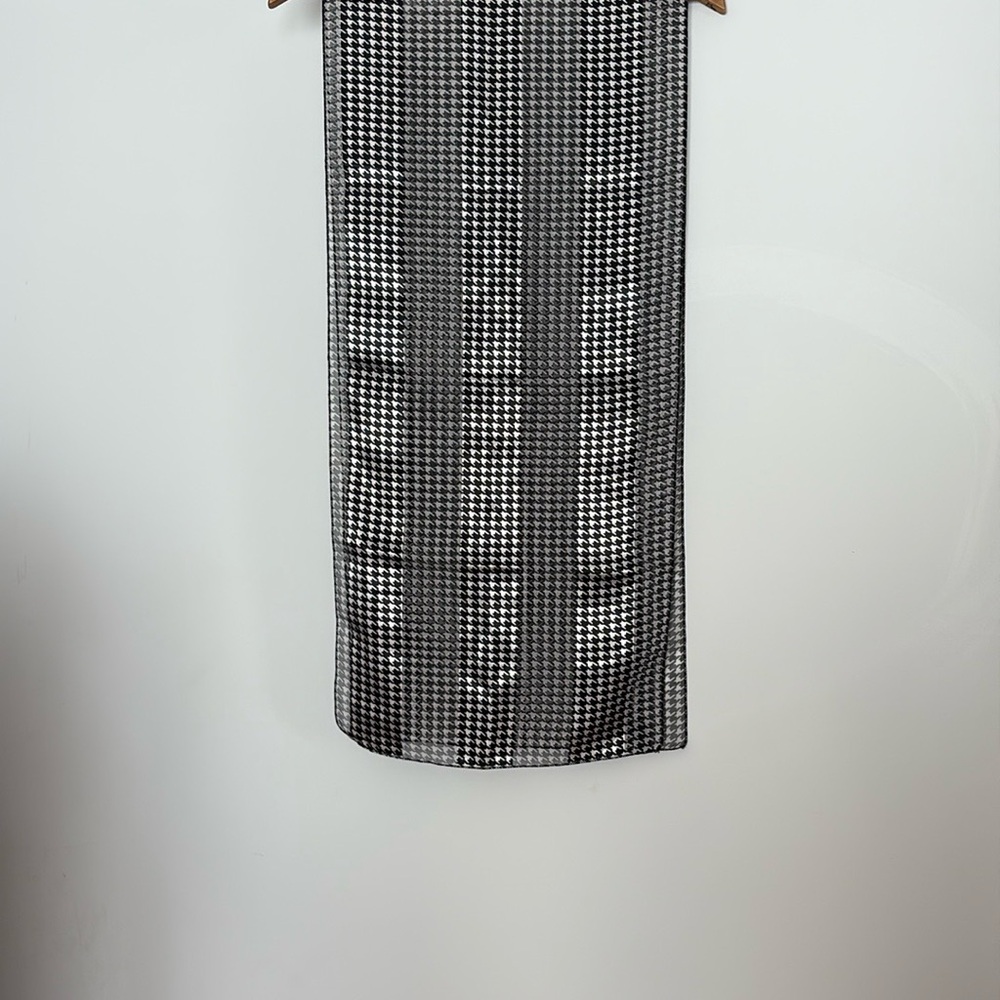 Classic Black and White Houndstooth Skirt